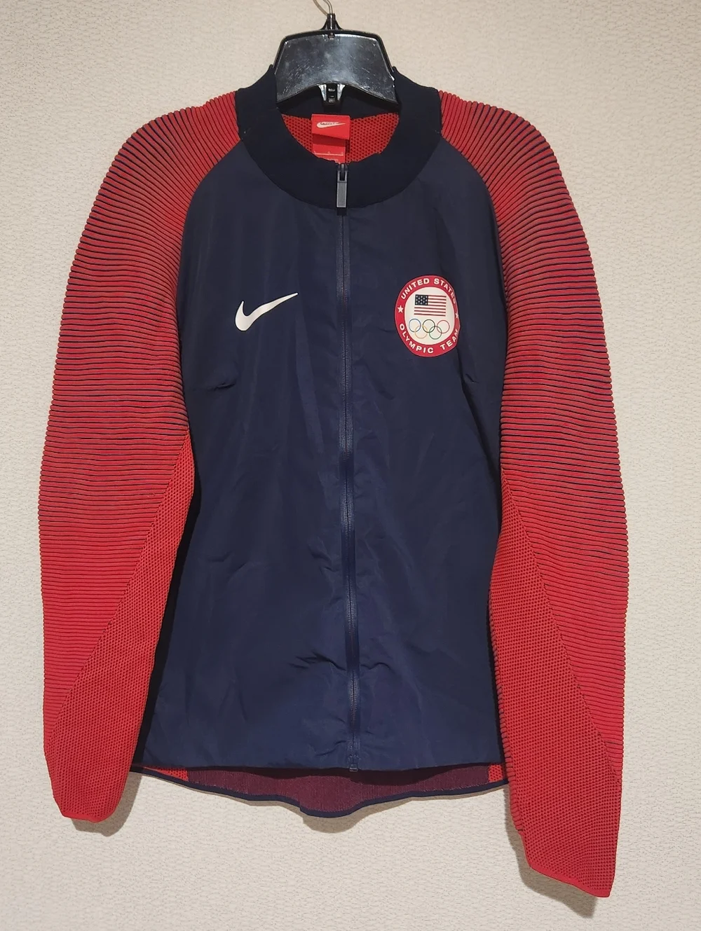 Nike Womens Team USA Dynamic Reveal Tech Knit Jacket Large 2016 Rio Olympics